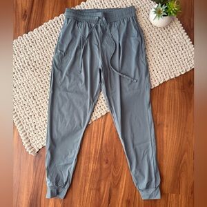 Mono b | Women’s Essential Athleisure Lycra Joggers in Gray | Small